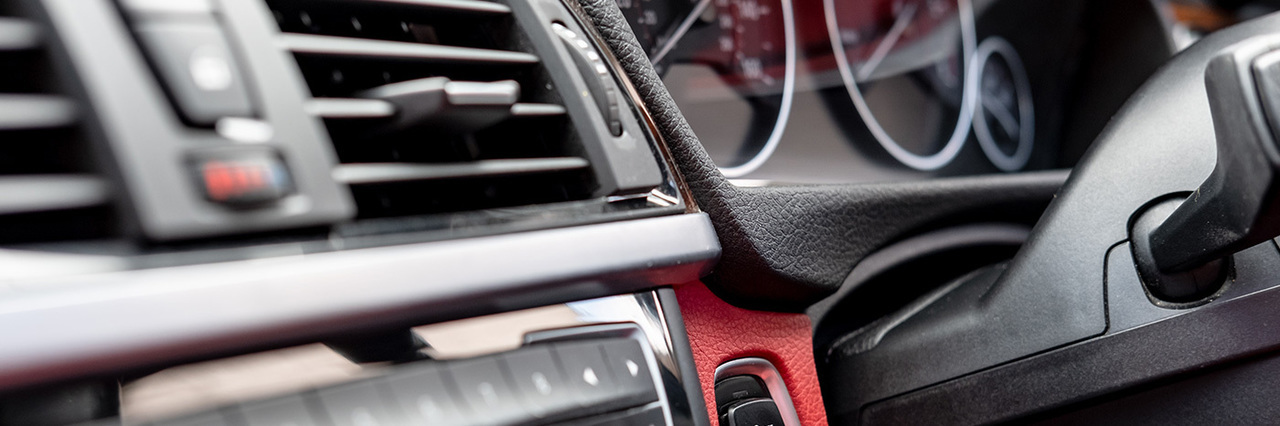 MINI 3ドアハッチバックの車検費用86950円 | 都内の民間車検場「株式会社東京自動車・東京レッカー」